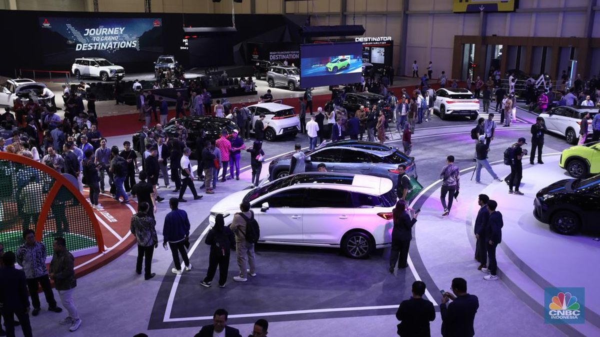 Ilustrasi otomotif indonesia 2026 untuk artikel Otomotif Indonesia 2026: Toyota Kuasai, Mobil China Menguat